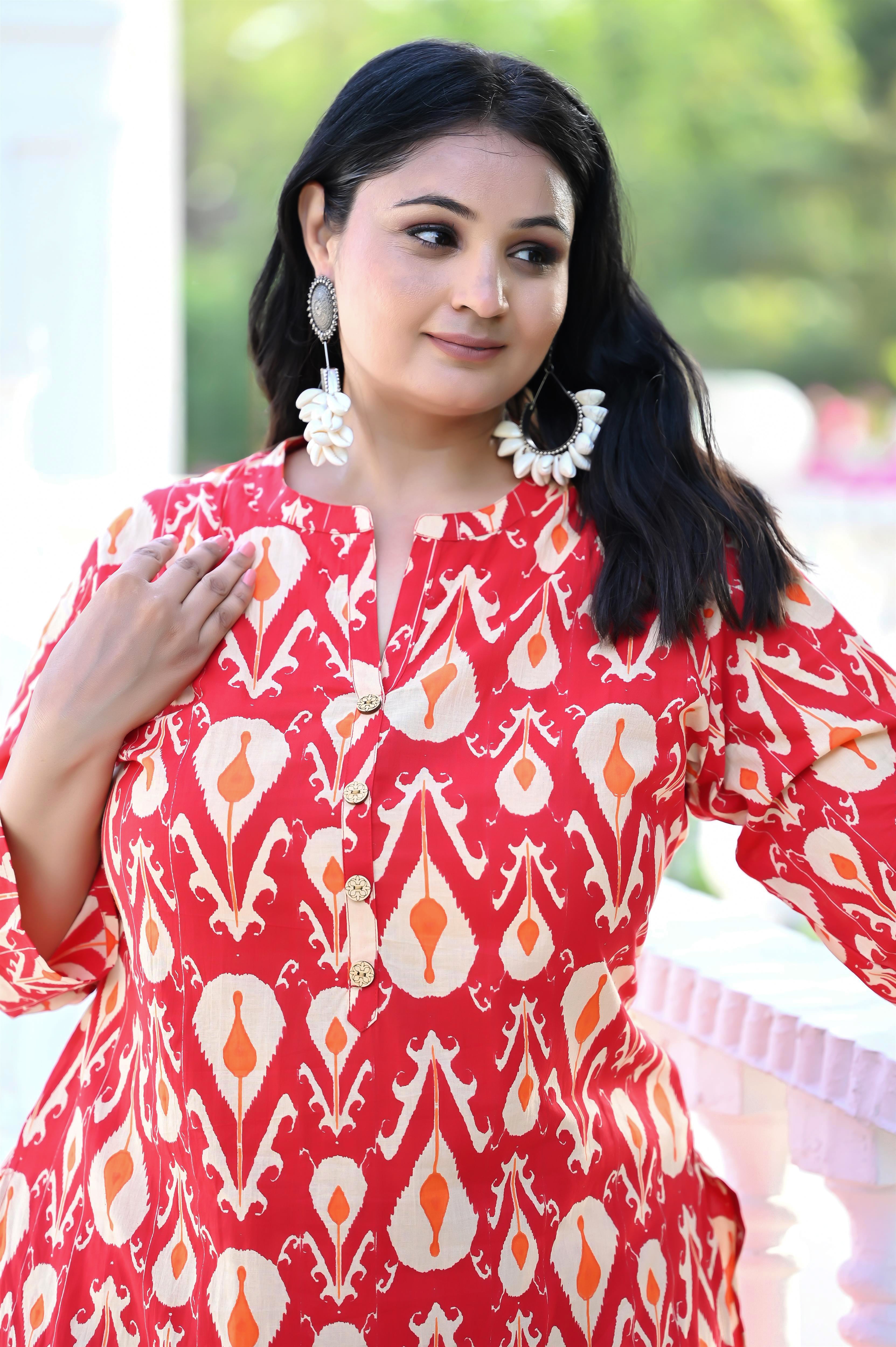 Plus Size Red Ikat Printed Kurta Pant