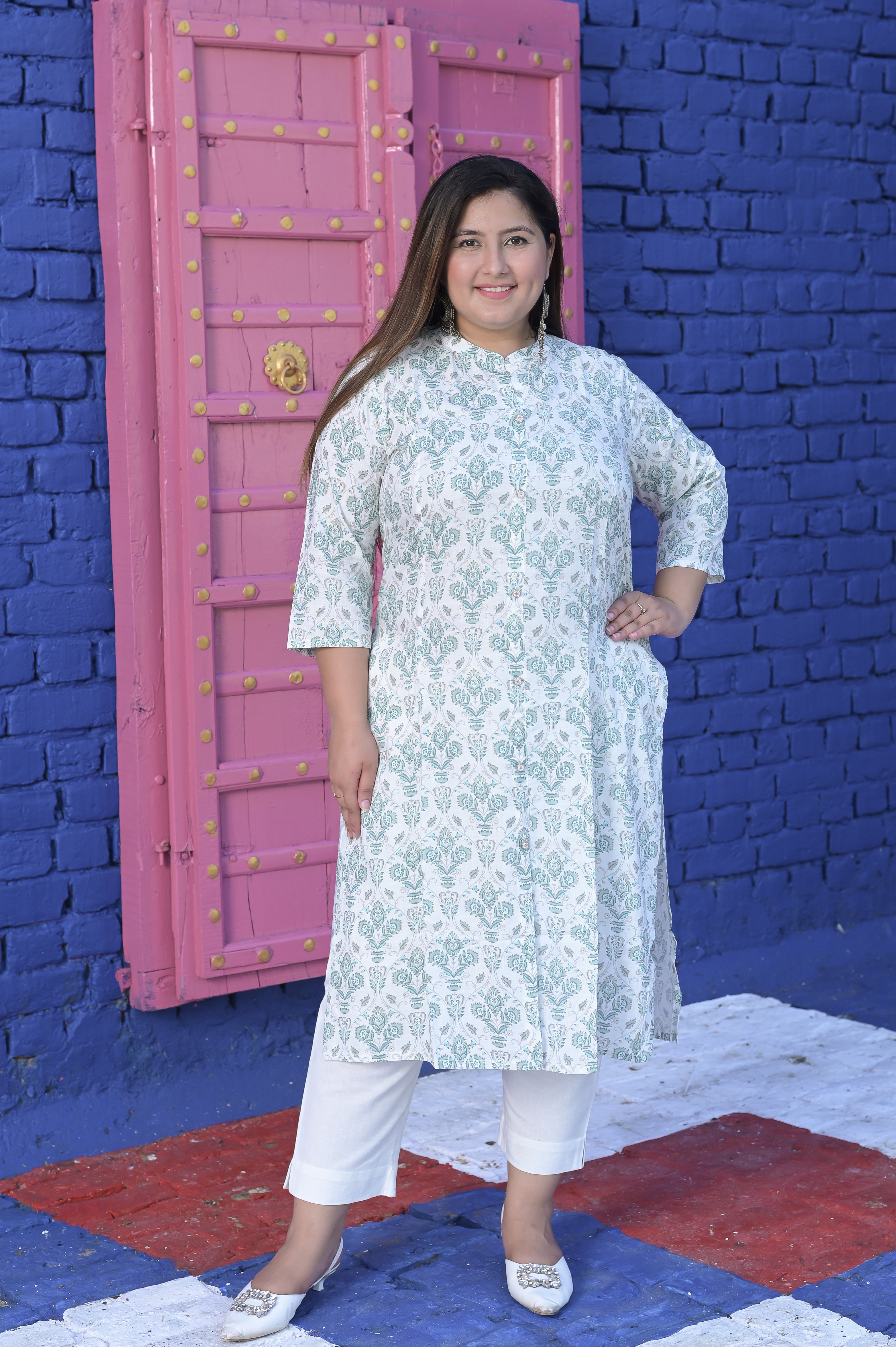 PLUS SIZE WHITE AQUA-BLUE PRINTED RAYON SLUB PRINCESS CUT KURTA