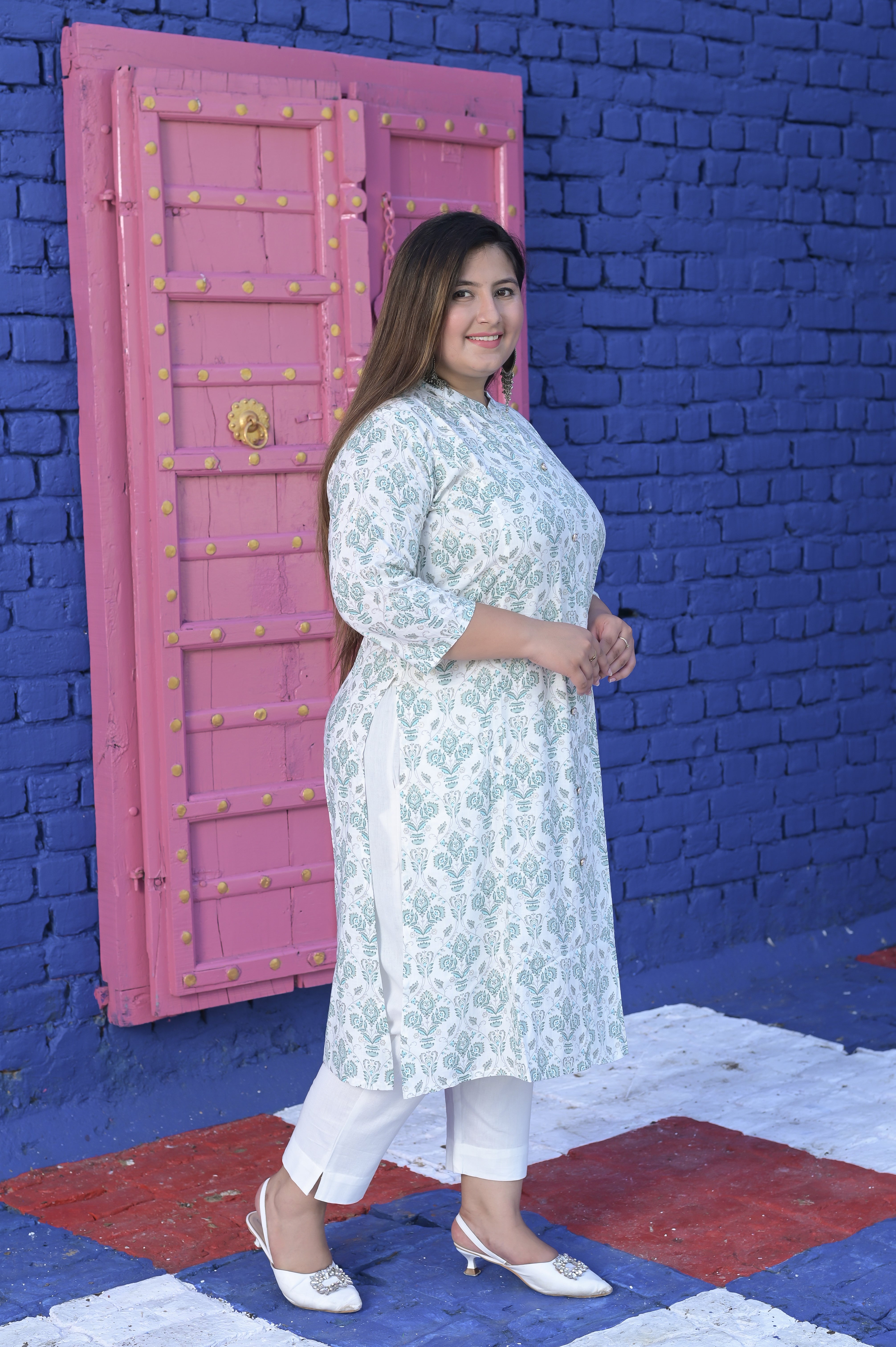 PLUS SIZE WHITE AQUA-BLUE PRINTED RAYON SLUB PRINCESS CUT KURTA