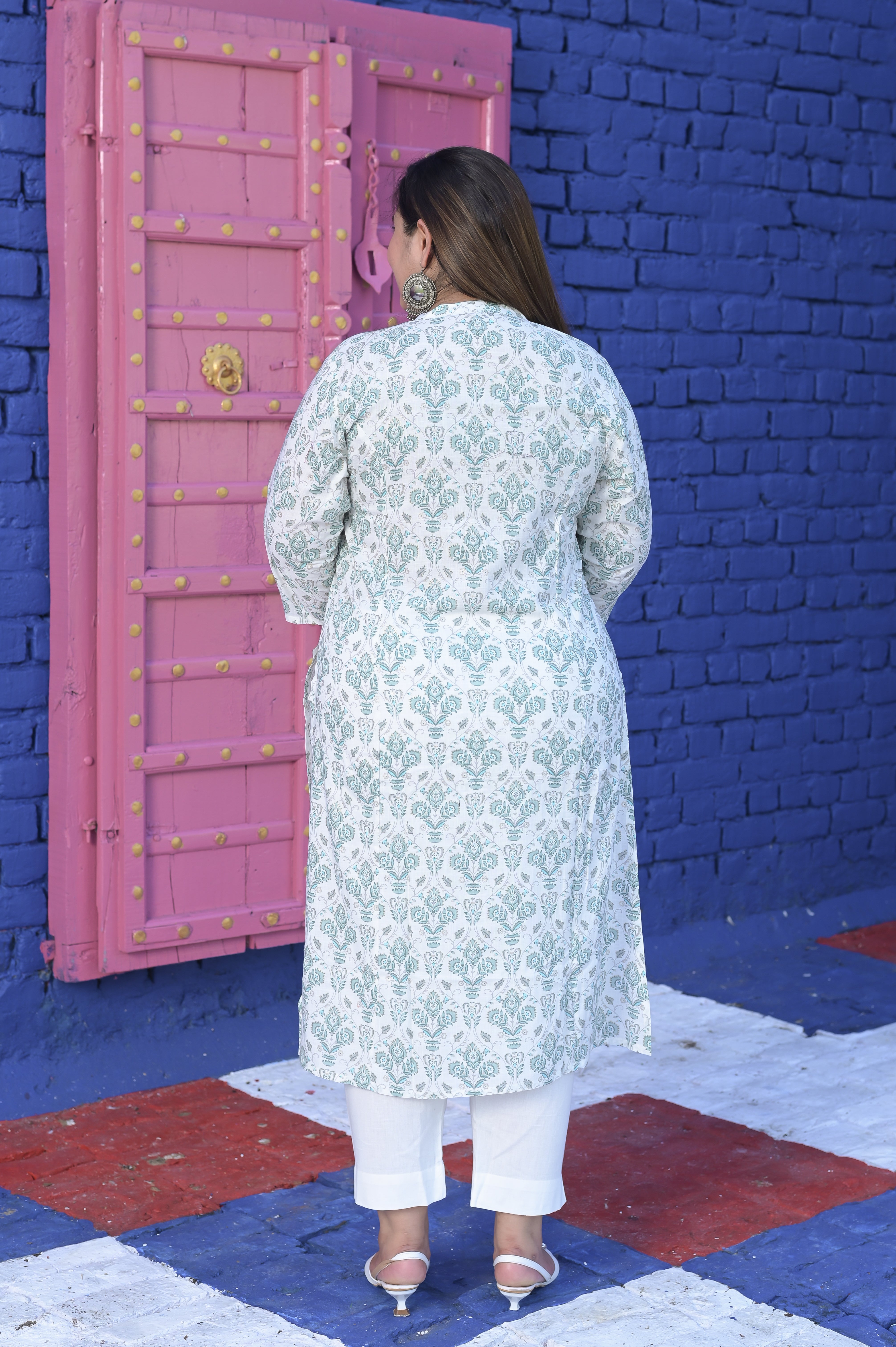 PLUS SIZE WHITE AQUA-BLUE PRINTED RAYON SLUB PRINCESS CUT KURTA
