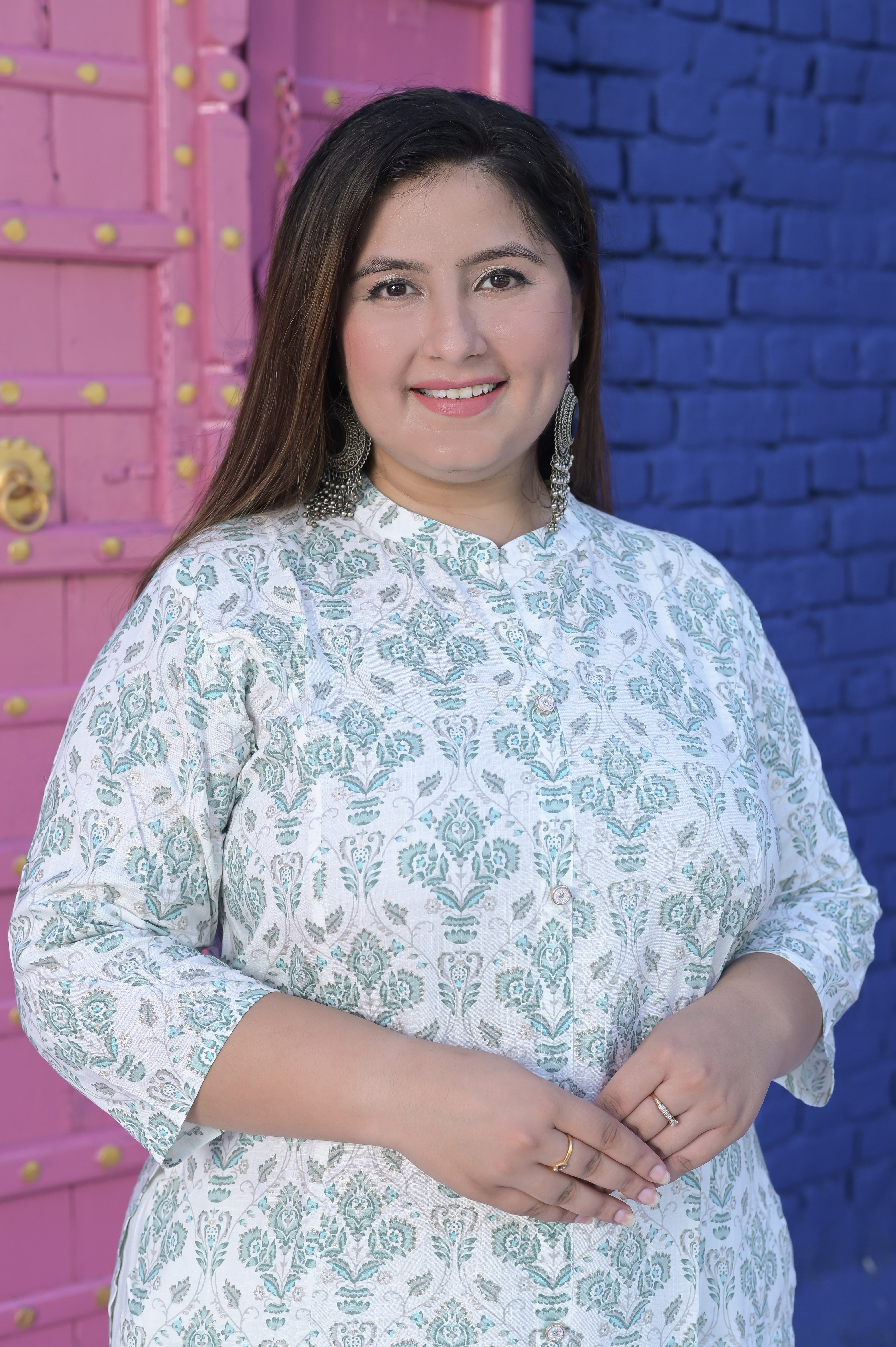 PLUS SIZE WHITE AQUA-BLUE PRINTED RAYON SLUB PRINCESS CUT KURTA
