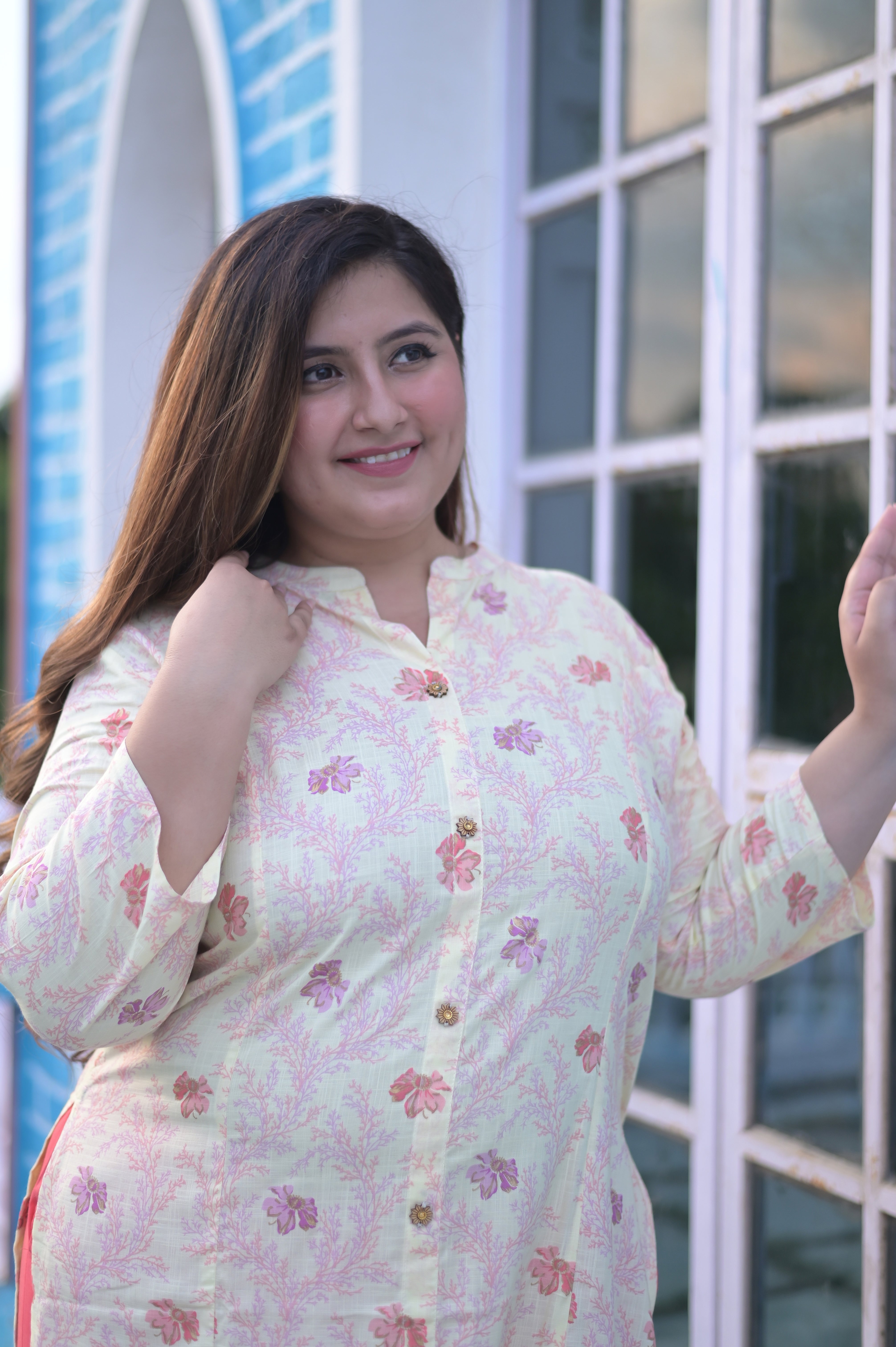 PLUS SIZE PASTEL PINK FLORAL PRINTED RAYON SLUB PRINCESS CUT KURTA