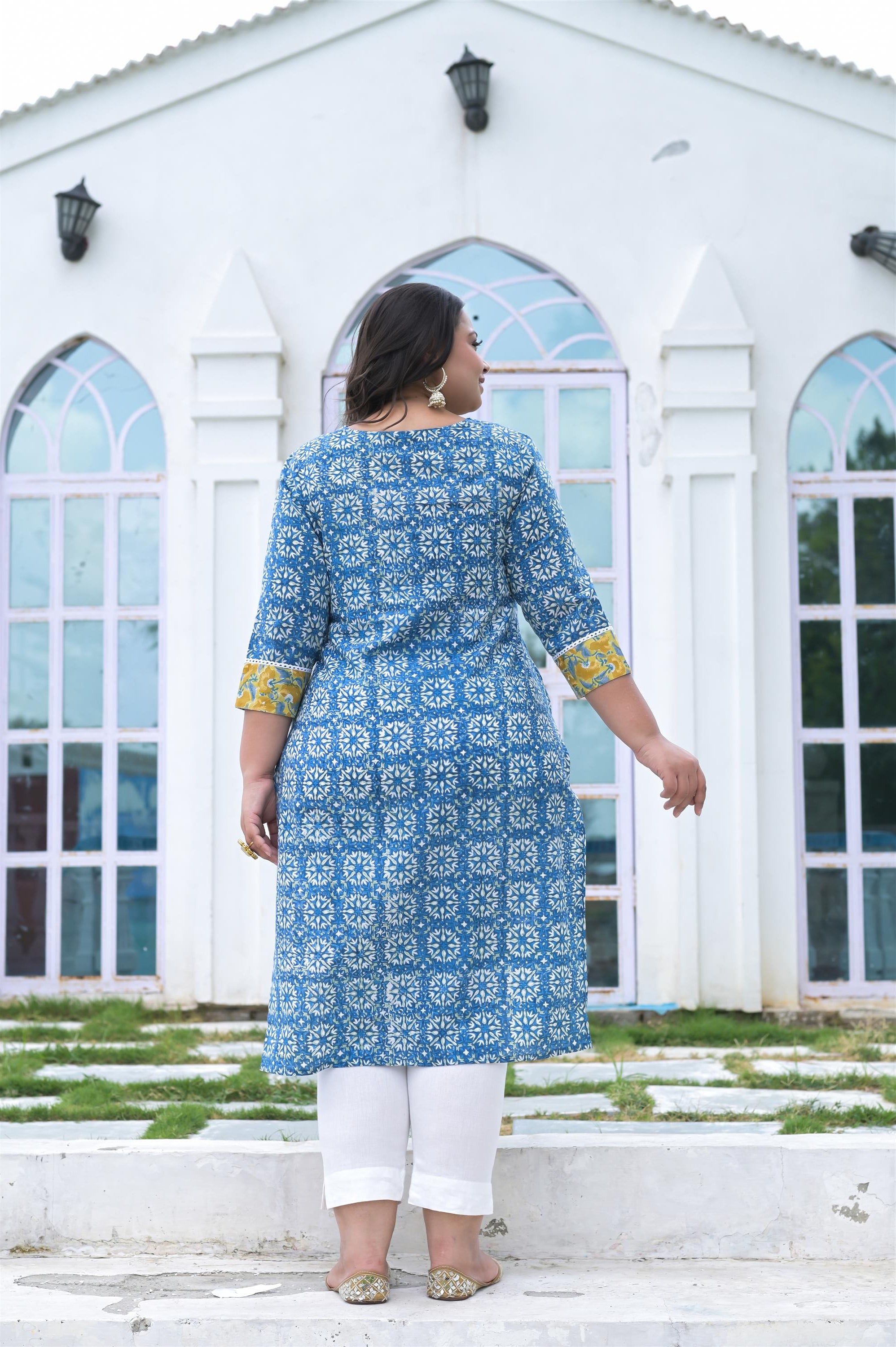 SKYBLUE-YELLOW HANDWORK/HANDBLOCK COTTON STRAIGHT KURTA - Vifa Plus