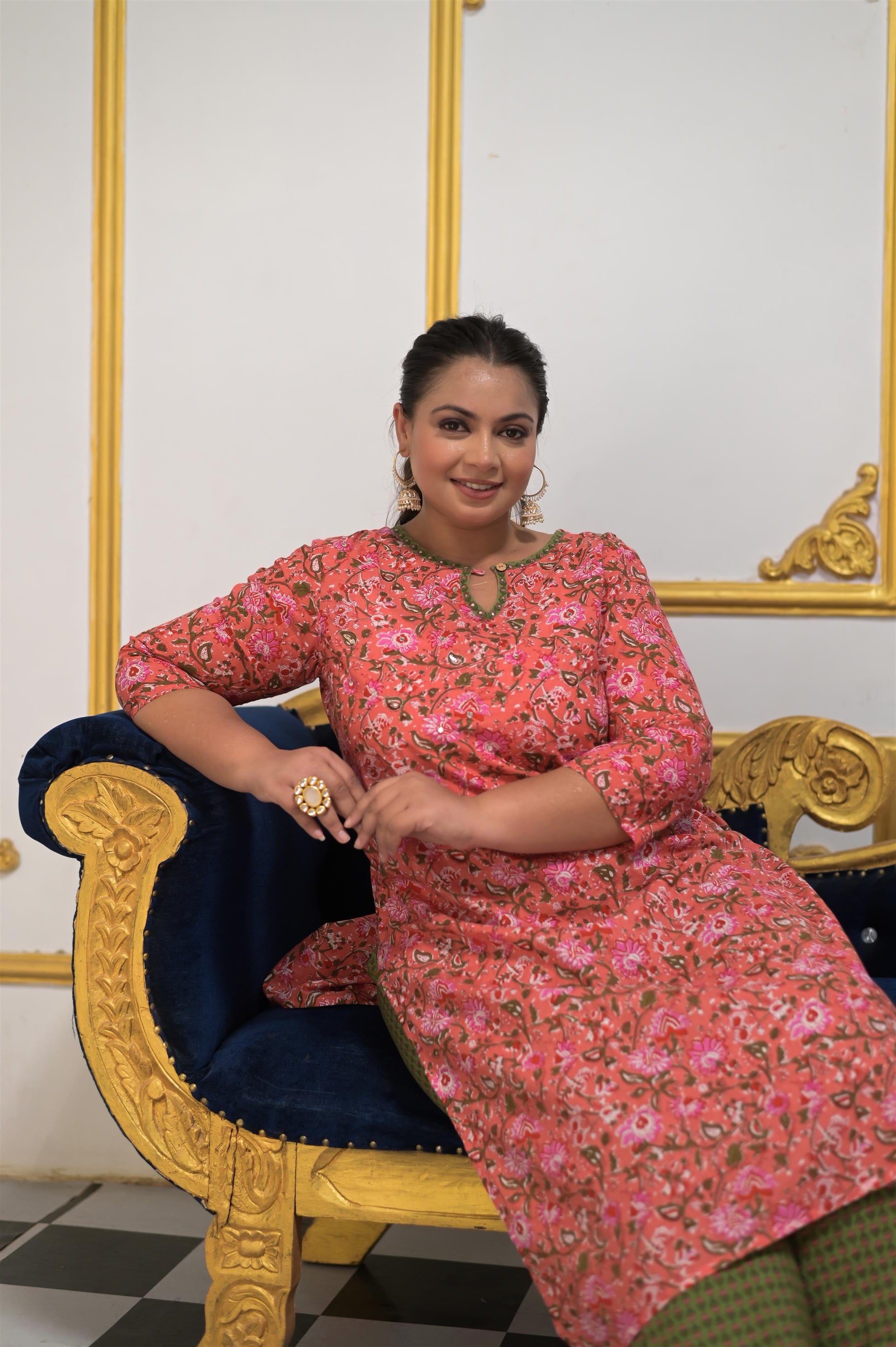 GAJRI GREEN PRINTED COTTON STRAIGHT KURTA WITH PANT - Vifa Plus