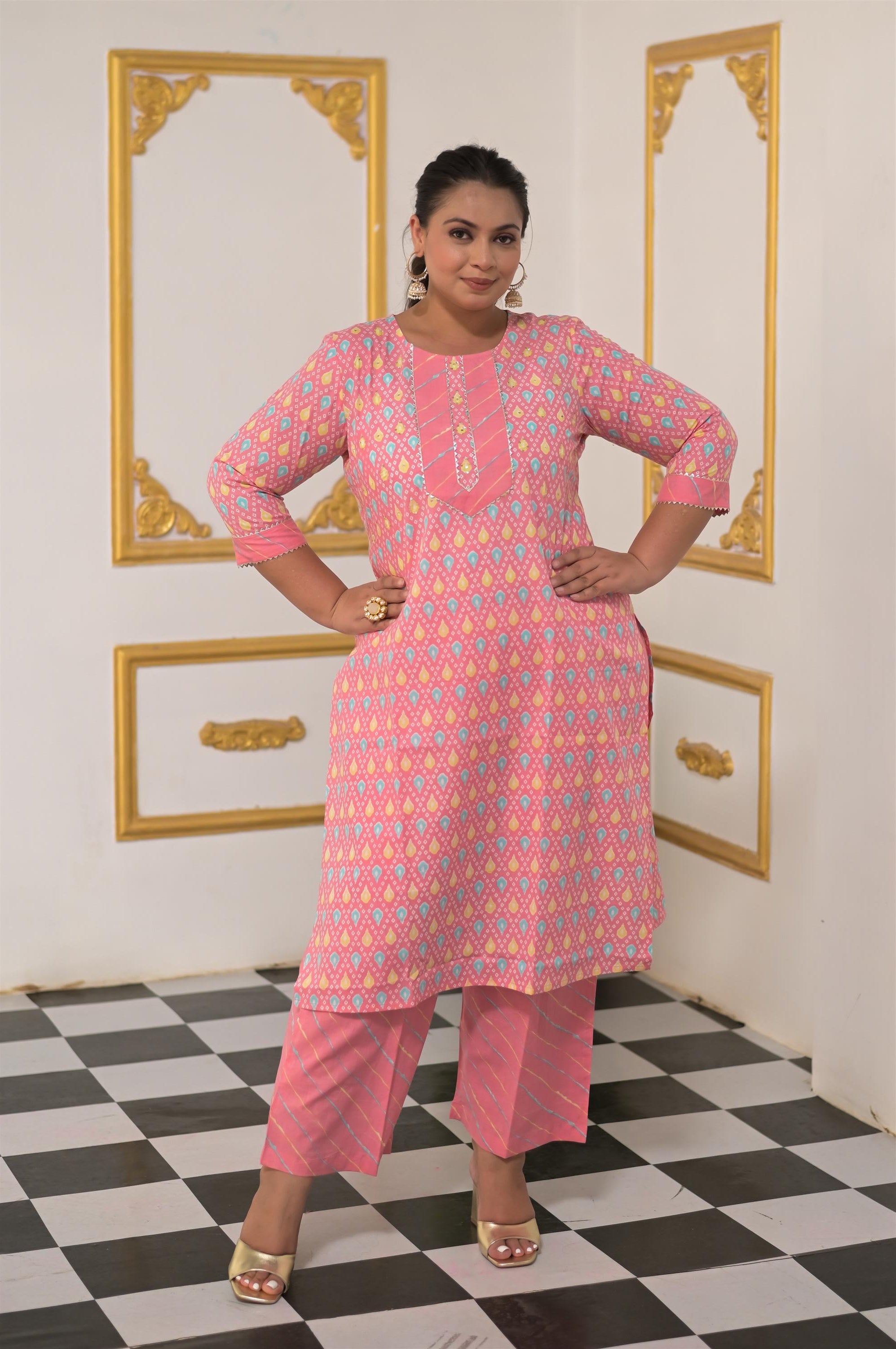 GAJRI PRINTED SANGANERI COTTON STRAIGHT KURTA - Vifa Plus