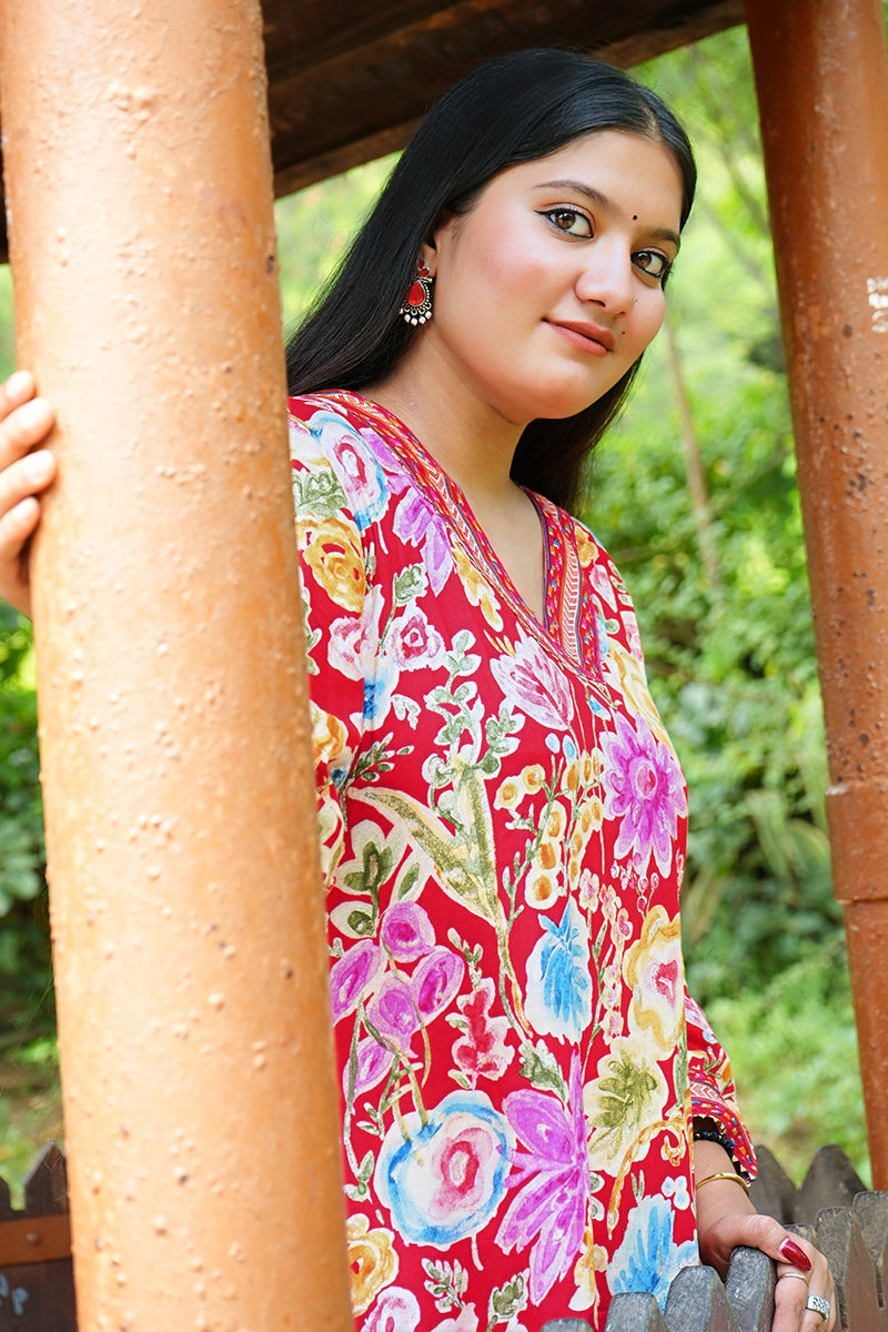 Plus Size Red Floral Printed Rayon Kurta-Pant